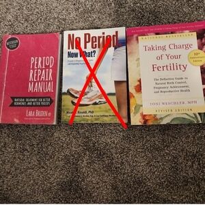 2 Women's Health Books Period Repair Manual & Taking Charge Of Your Fertility